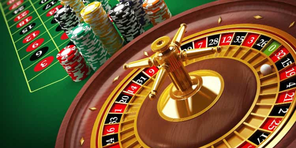 The Future of Responsible Gambling Initiatives in Online Casinos: Analyzing Emerging Strategies and Technologies for Pla